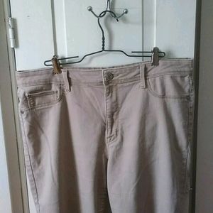 3/$15! Time and Tru khaki high rise jeggings